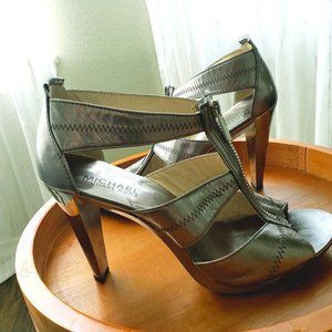 MICHAEL KORS Silver Dress Heels, SZ 7.5, LIKE NEW